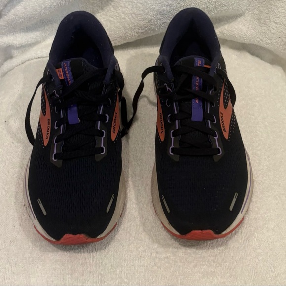 Brooks Black/Navy/Pink Athletic Shoes size 10
Adrenaline GTS women’s - Picture 3 of 7